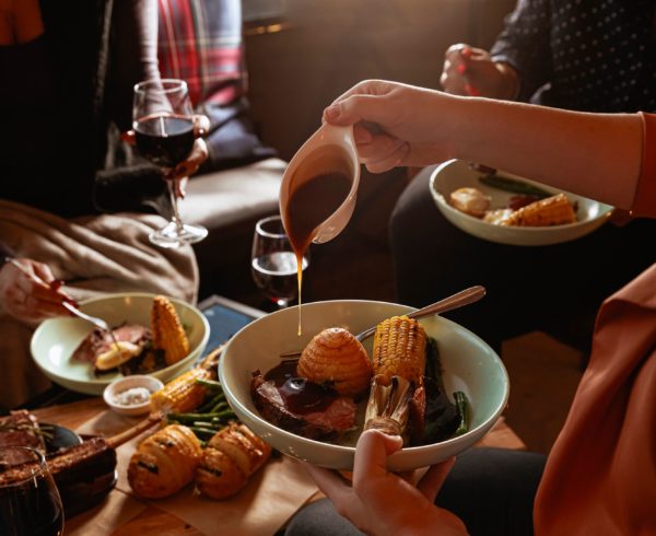 Eat & Drink - Hope Island Tavern